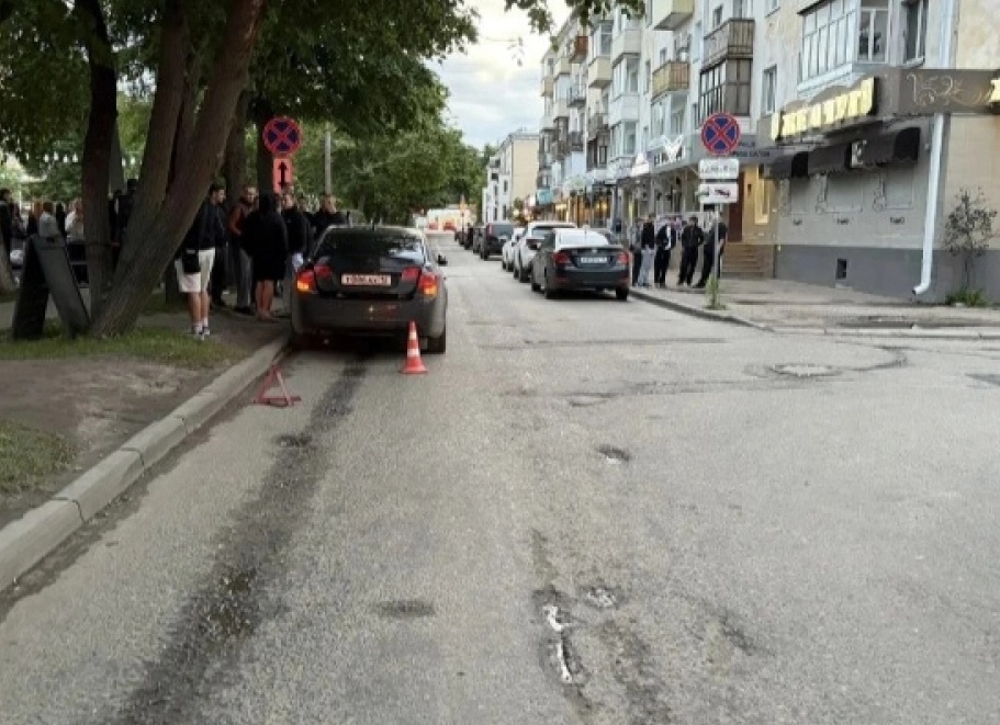 Место под автомобиль своими руками. Дешево и просто!
