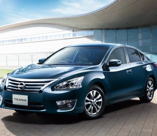 Как заменить масло в двигателе Ниссан Теана самостоятельно?