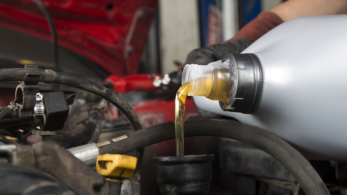 Замена масла в Бора Инструкция как поменять масло в двигателе